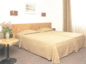 Visionapartments Place De Cornavin - Self Check-in 3*
