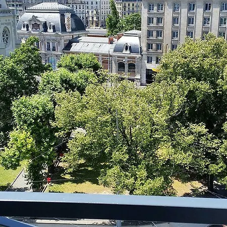 Visionapartments Place De Cornavin - Self Check-in Apartahotel