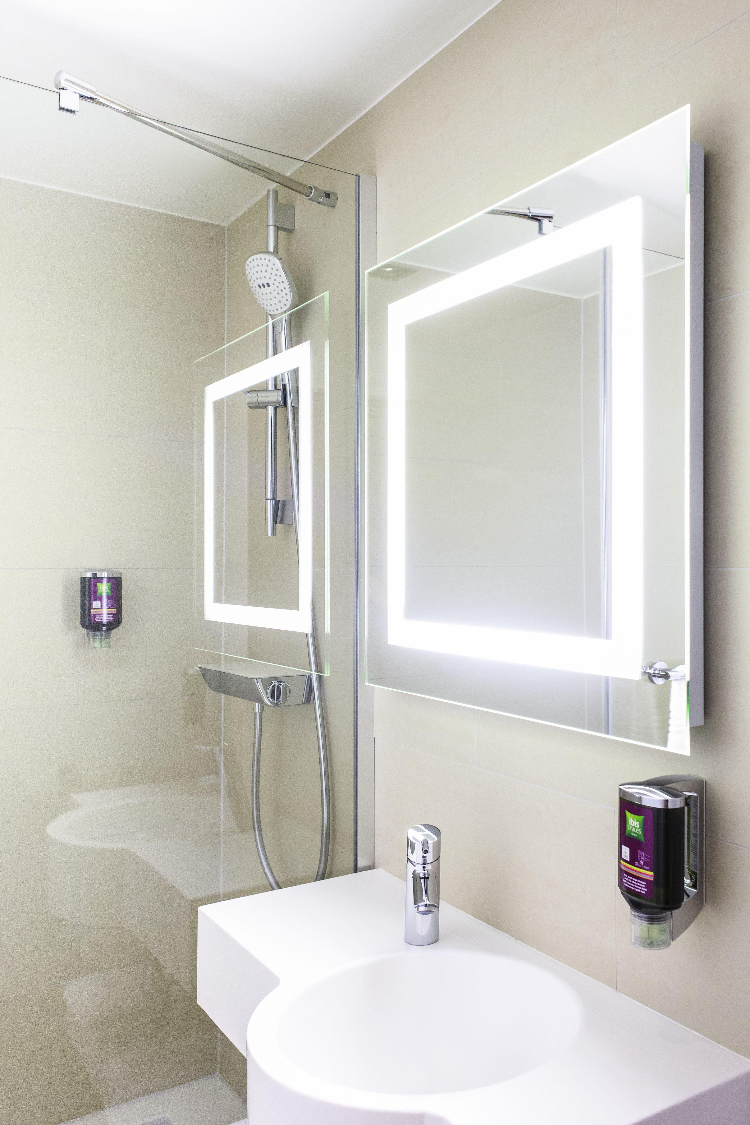 Visionapartments Place De Cornavin - Contactless Check-in Appart hôtel