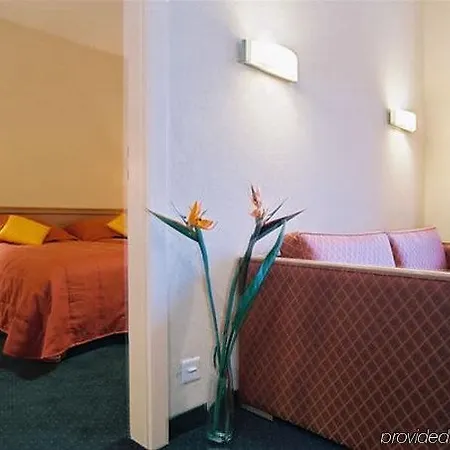 Visionapartments Place De Cornavin - Self Check-in 3* Genf