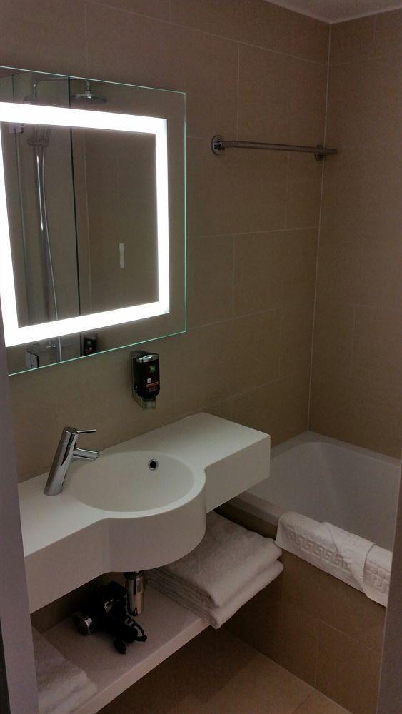 Visionapartments Place De Cornavin - Self Check-in 3*