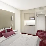 VISIONAPARTMENTS Living Hotel Geneve-Gare